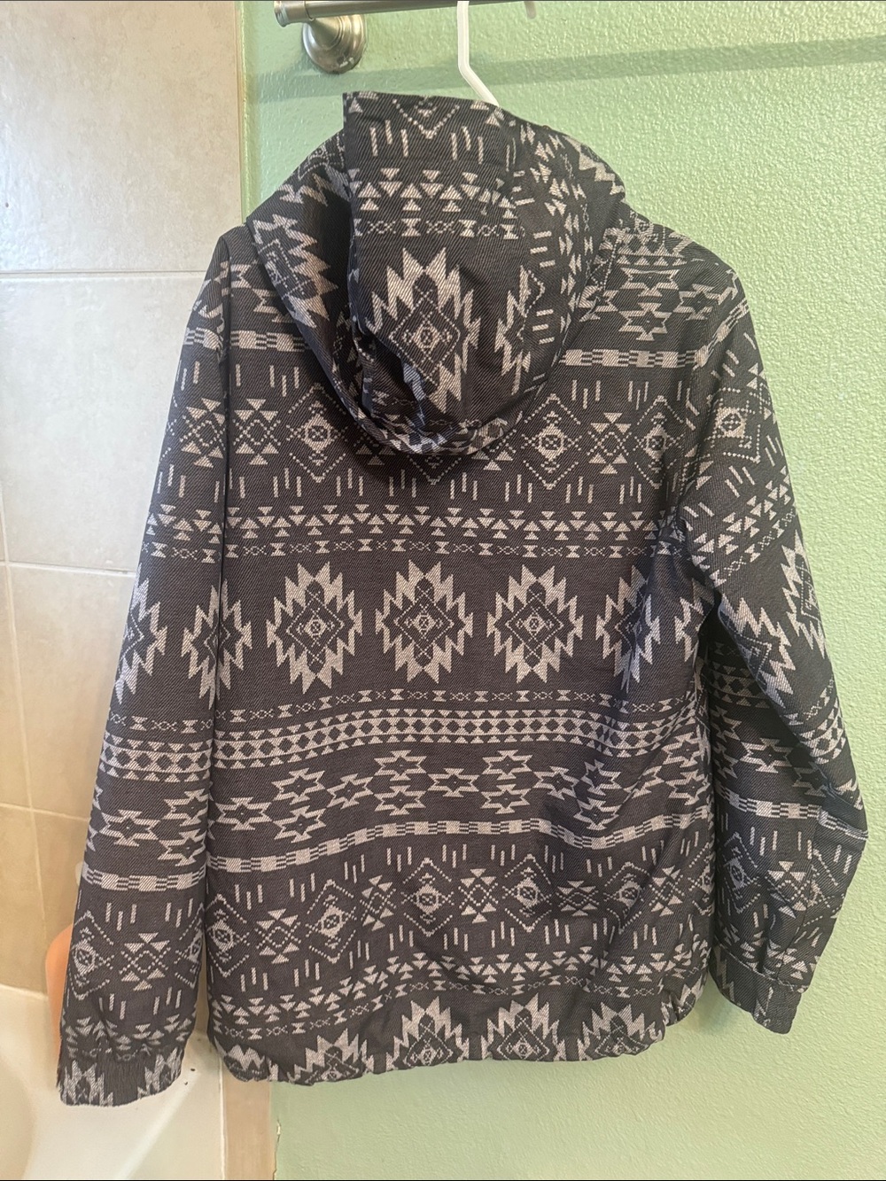 Aperature Women's Patterned Black Jacket - Picture 8 of 8